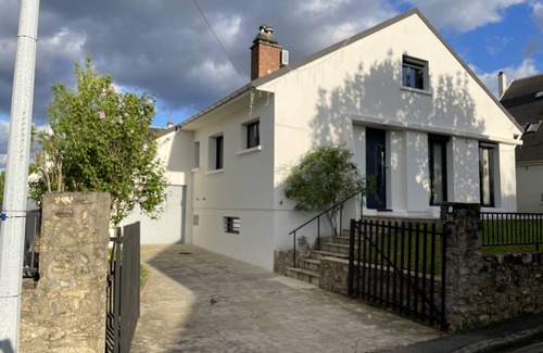Palaiseau House | Peaceful Retreat Near Paris, Perfect for Family Stays