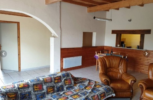 Andiran House | Serene Maison au Calme with Lake View Near Nérac