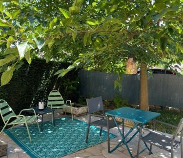 Solutre-Pouilly House | Charming Stay at Maison au Pied de la Roche - 8.4/10 Rated