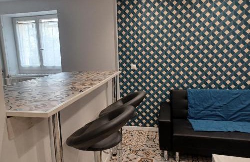 Chateaudun House | Cozy Maison Steps from the Castle with Breakfast Included