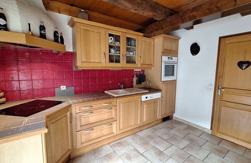 Vic-sur-Cere House | Cozy Maison Auvergnate with Ocean View & Fireplace