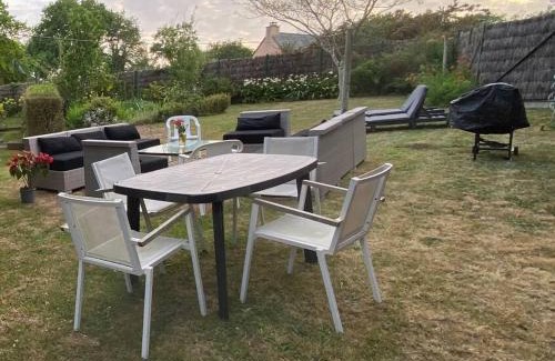 Guerande House | Discover Maison aux cœur de la Brière - Family & Pet Friendly!