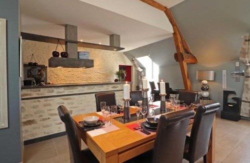 Occagnes House | Cozy Maison de Charme Near Château de Cui with Garden