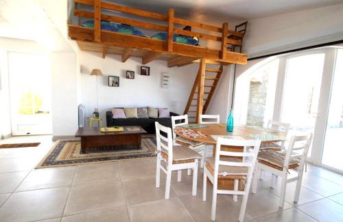 Villeneuve-de-Berg House | Relax at Maison de 3 Chambres with Pool and Family-Friendly Vibes