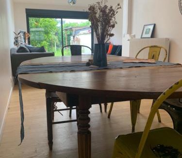 Bois Blancs House | Cozy Maison with Garden in Lille Bois Blancs