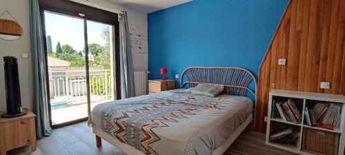 Juvignac Apartment | Serene Maison with Garden, Pool & Ocean Views - 4 Stars