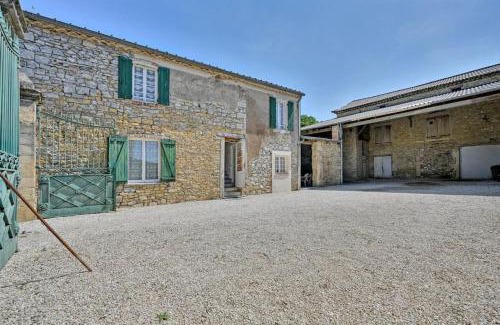 Savignargues House | Inviting Maison Cévennes: Private Pool & Oceanfront Bliss