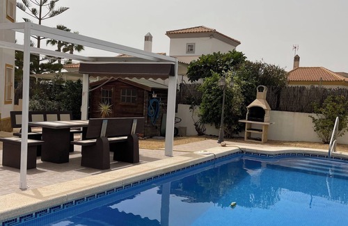 San Fulgencio House | Maison Avec Piscine Pour Passer un Séjour Inoubliable à 5 Minutes des Plages