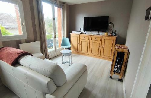 Buc House | Pet-Friendly Home with Parking, Close to Versailles
