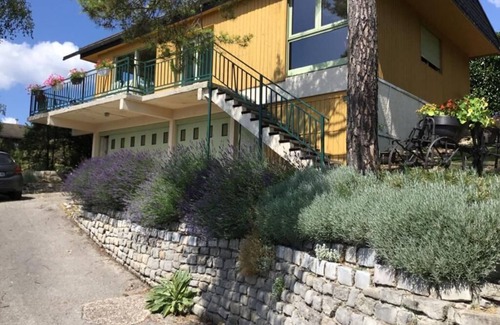 Maisod Ski Chalet | Scenic Maison Avec vue Imprenable sur le lac de Vouglans