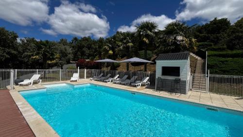 Cazoules House | Scenic Maison Belle Vue with Pool & Oceanfront Access