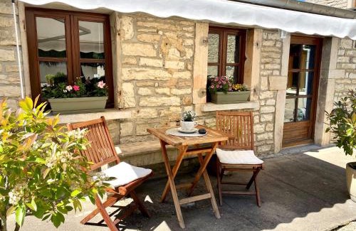 Montagny-les-Beaune House | Discover Maison Belles Pierres: Guest Rated 9/10 Stay