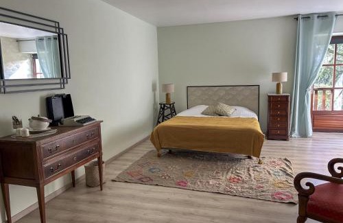Montagny-les-Beaune House | Discover Maison Belles Pierres: Guest Rated 9/10 Stay