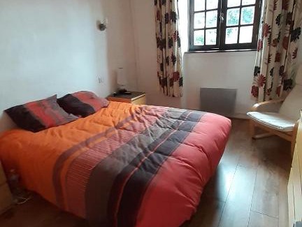 Saint-Jean-le-Thomas Bed & Breakfast | Cozy Maison Bord de Mer - Pet and Child Friendly Stay