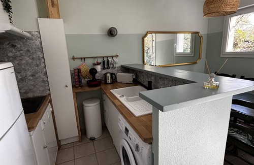 Soulac-sur-Mer House | Discover Maison Bord de mer: Pet-Friendly Oasis with Pool