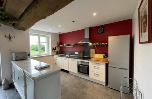 Monetay-sur-Loire House | Comfortable Retreat in Monétay-sur-Loire for Families
