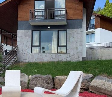 Bakuriani Villa | Idyllic Mountain View Villa with Family-Friendly Amenities