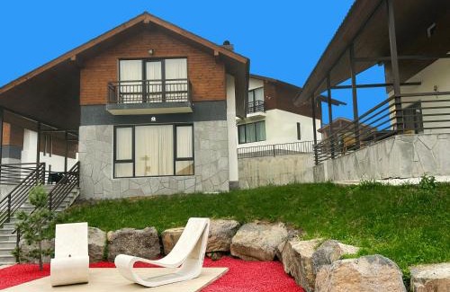Bakuriani Villa | Idyllic Mountain View Villa with Family-Friendly Amenities