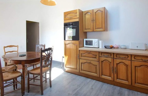 Saint-Brieuc-des-Iffs House | Budget-Friendly Maison Bretonne with Kitchen Amenities