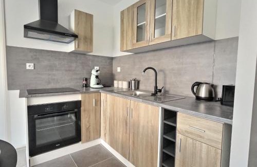 Montboucher-sur-Jabron Apartment | Tranquil Retreat at Maison Calme-Golf: Pet-Friendly Stay