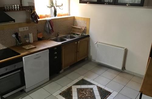 Mousseaux-sur-Seine House | Tranquil and Functional Maison with Family-Friendly Amenities