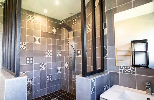 La Gaubretiere Bed & Breakfast | Tranquil Maison Calme Near Puy du Fou with Family Friendly Perks