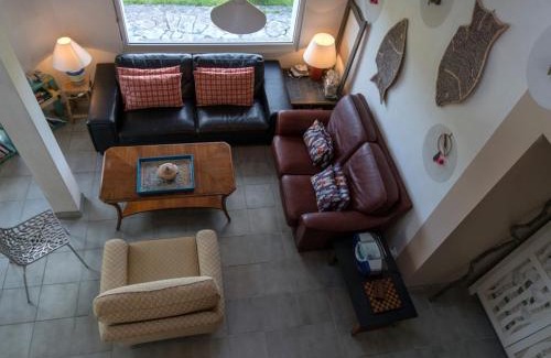 Locmaria House | Family-Friendly Maison Locmaria with Pet Amenities