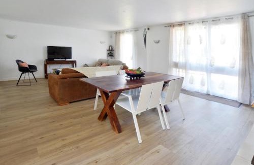 Ferolles-Attilly House | Welcoming Maison in Ferolles Attilly for Family Getaways