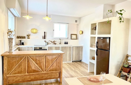 Saint Joseph/Mittelharth House | Relax at Maison Chaleureuse with Garden and Spa Amenities