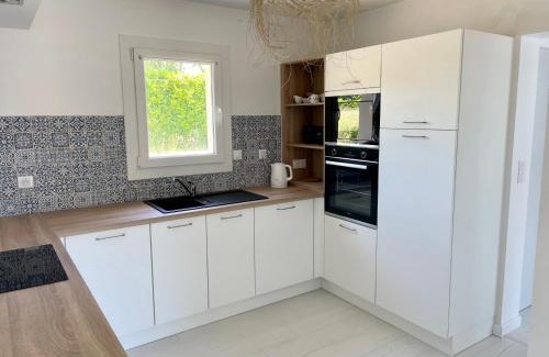 Plouezec House | Relax in Maison with Jacuzzi and Family-Friendly Amenities
