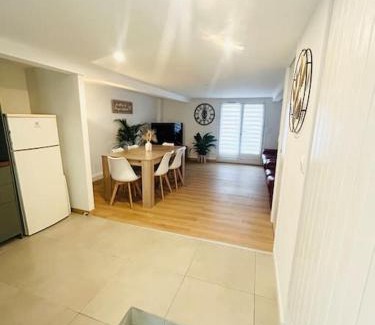 Chatillon House | Cozy Maison Near Paris: Ideal for Families & Pets