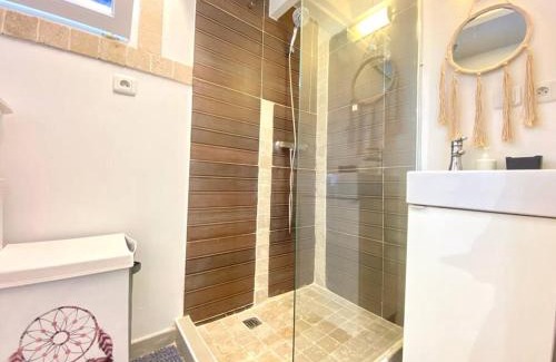 Biganos House | Cozy Maison Near All Conveniences - Child Friendly Retreat