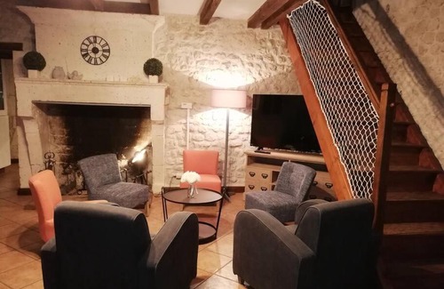 Becheresse House | Idyllic Countryside Stay at Maison Charentaise for Families