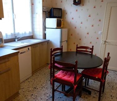 Chepy House | Cozy One-Bedroom Retreat with Garden in Chepy