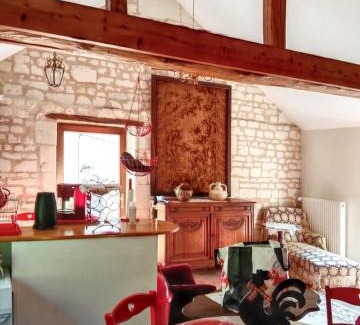 Courchamps House | Charming Maison in Courchamps with Garden Views