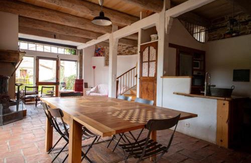 Faugeres House | Beautiful Maison in Faugeres with Scenic Views & Family-Friendly