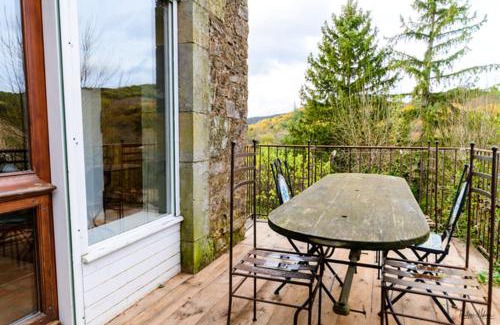 Faugeres House | Beautiful Maison in Faugeres with Scenic Views & Family-Friendly