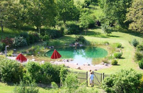 Saint-Cybranet House | Relaxing Retreat at Maison in Saint Cybranet with Pool