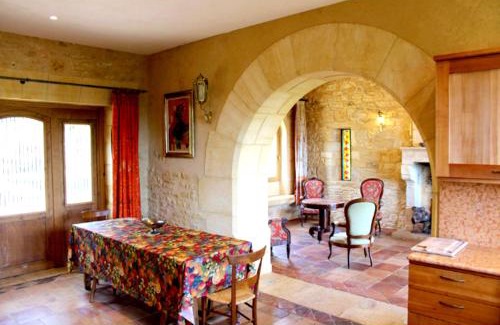 Saint-Cybranet House | Relaxing Retreat at Maison in Saint Cybranet with Pool