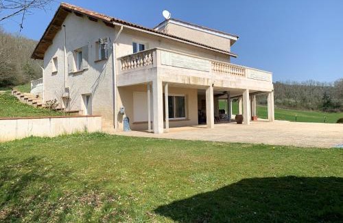 Saint-Gery House | Charming 4-Bedroom Home with Pool & Garden in Saint Gery