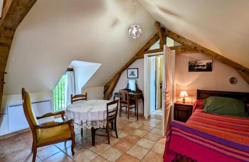 Saulnay House | Enchanting Maison de Charme with Private Pond & Kids’ Play Area