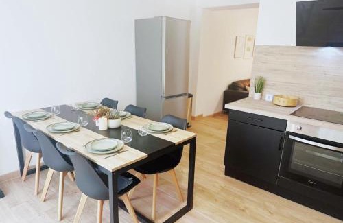 Valenciennes House | Maison Charmante - Pro & Famille - Tout Confort - 5 Chambres