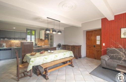 Peyrouse House | Maison Chez Caussade