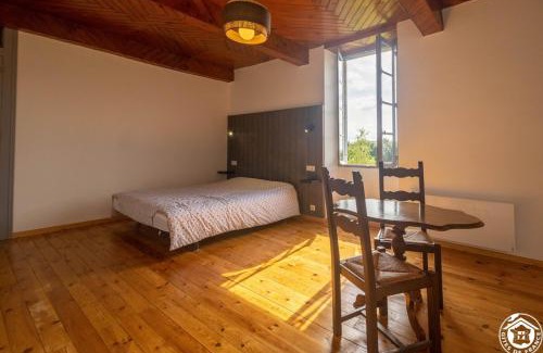 Peyrouse House | Maison Chez Caussade