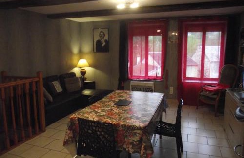 Nouzonville Apartment | Family-Friendly Retreat at Maison chez Coco - 8/10 Rated