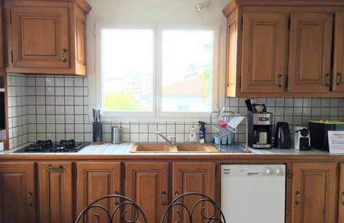 Ciboure House | Maison Ciboure: Ideal Getaway for 20 People in France