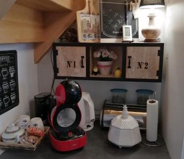 Marcilly-sur-Seine House | Cozy Maison: Pet-Friendly Retreat with Top Guest Ratings