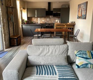 Jard-sur-Mer House | Cozy 4-Star Retreat with Garden & WiFi Near Jard sur Mer