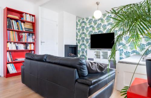 Amiens - Val-d'Avre House | Comfortable Maison with Garden Terrace in Amiens, Rated 9.2