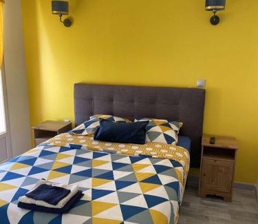 Mont Duplan House | Cozy Maison in the Heart of Nîmes for Family Getaways